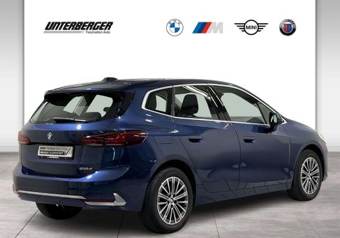 BMW 218, 2022 3