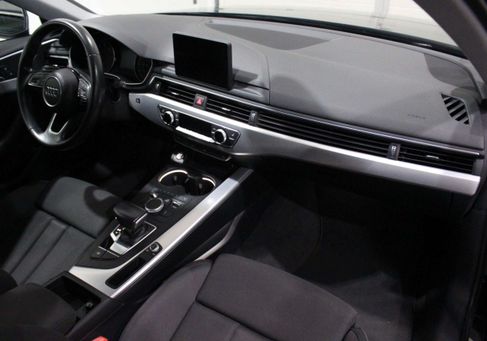 Audi A4, 2018