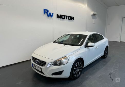 Volvo S60, 2011