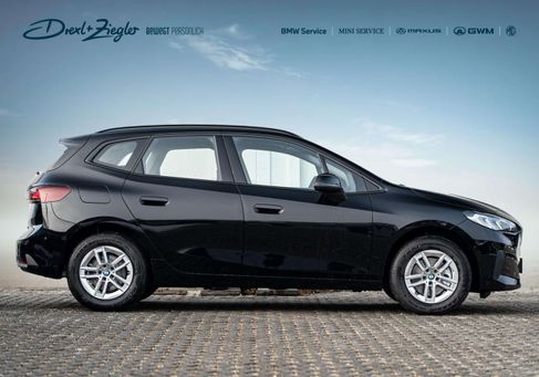 BMW 220, 2026 2