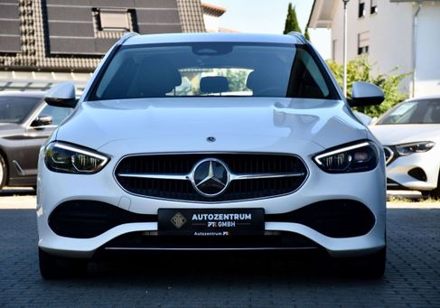 Mercedes-Benz C 200, 2022