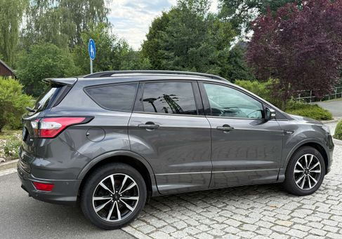 Ford Kuga, 2019