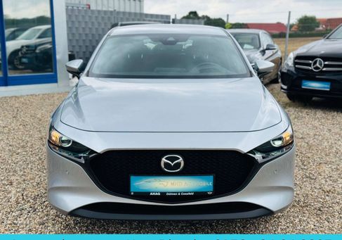 Mazda 3, 2021