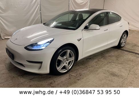 Tesla Model 3, 2020