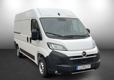 Opel Movano, 2025