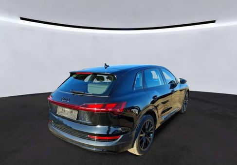 Audi e-tron, 2022