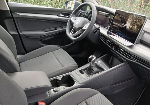 Volkswagen Golf, 2025 3