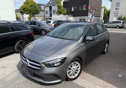 Mercedes-Benz B 220, 2020