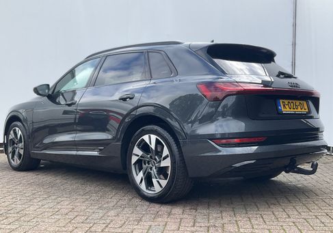 Audi Q8, 2022