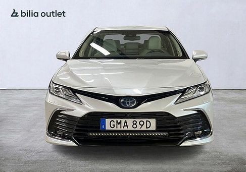 Toyota Camry, 2022