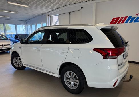 Mitsubishi, 2020