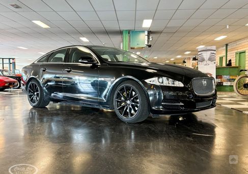 Jaguar XJ, 2011