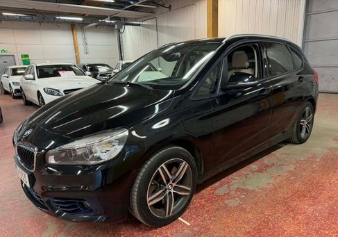 BMW 225 Active Tourer, 2016