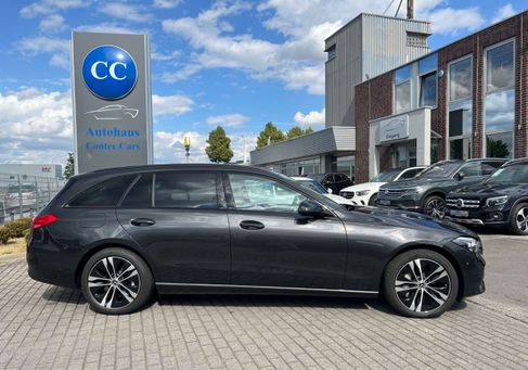 Mercedes-Benz C 300, 2023