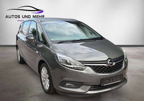 Opel Zafira, 2018 3