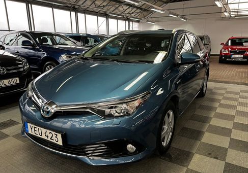Toyota Auris Touring Sports, 2016