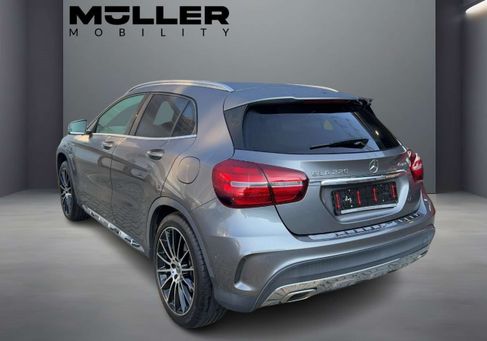 Mercedes-Benz GLA 220, 2018