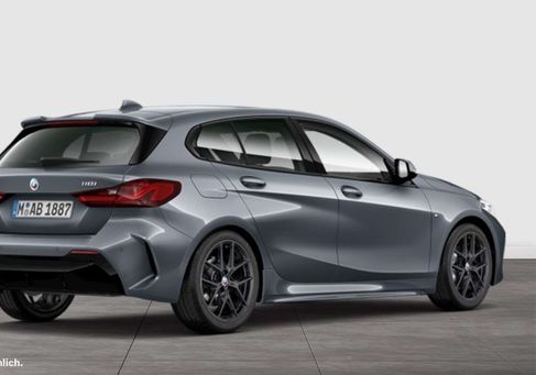 BMW 118, 2023