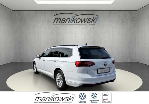 Volkswagen Passat, 2023