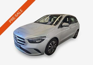 Mercedes-Benz B 200, 2022