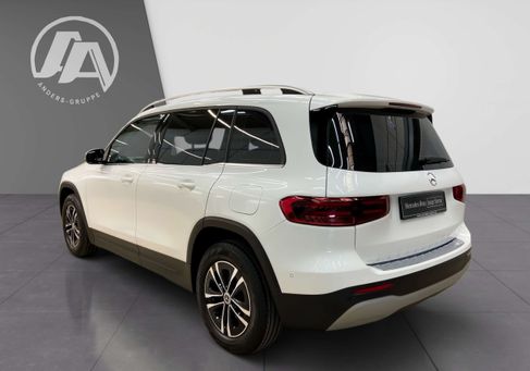 Mercedes-Benz GLB 200, 2024