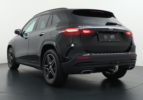 Mercedes-Benz GLA 250, 2025