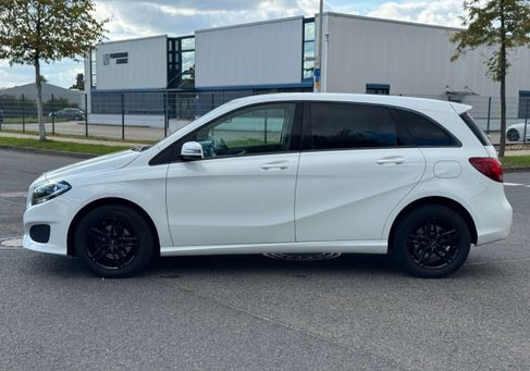 Mercedes-Benz B 220, 2019 2