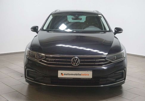 Volkswagen Passat, 2022