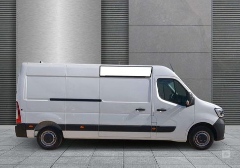 Renault Master, 2024