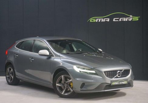 Volvo V40, 2018