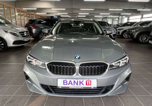 BMW 318, 2022