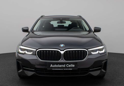 BMW 520, 2022
