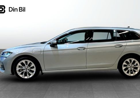 Skoda Superb, 2025