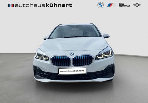 BMW 225, 2019 3