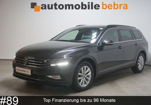 Volkswagen Passat, 2022