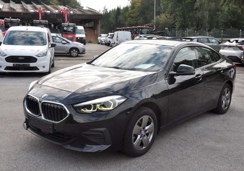 BMW 218, 2022 2