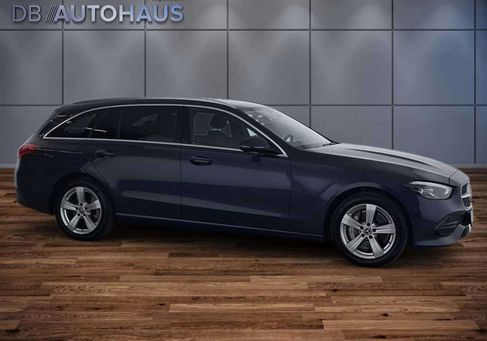 Mercedes-Benz C 300, 2023