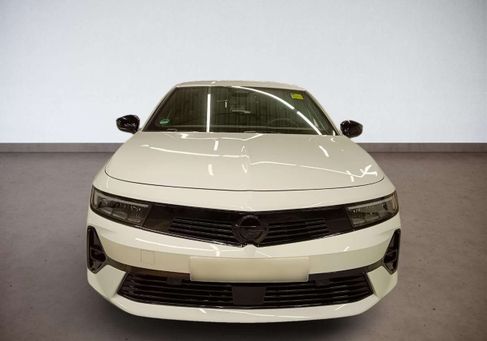 Opel Astra, 2025
