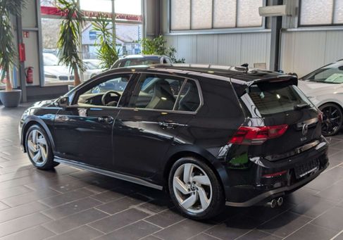 Volkswagen Golf, 2022 2