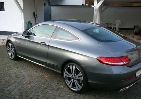 Mercedes-Benz C 400, 2017