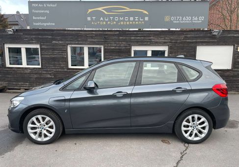 BMW 225, 2017
