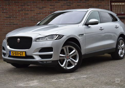 Jaguar F-Pace, 2017