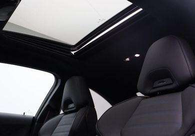 BMW M240i, 2025