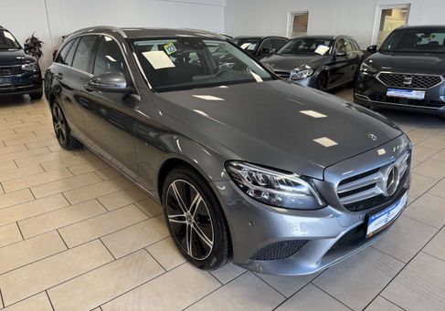 Mercedes-Benz C 300, 2020 3