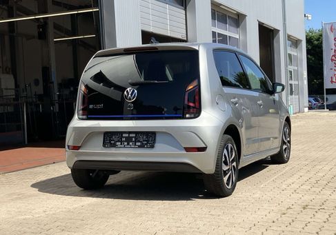 Volkswagen up!, 2021