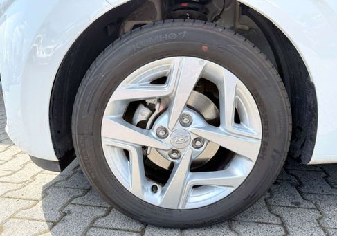Hyundai i10, 2021