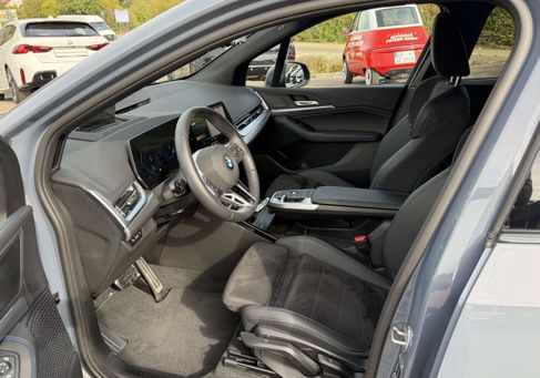 BMW 218, 2025 3