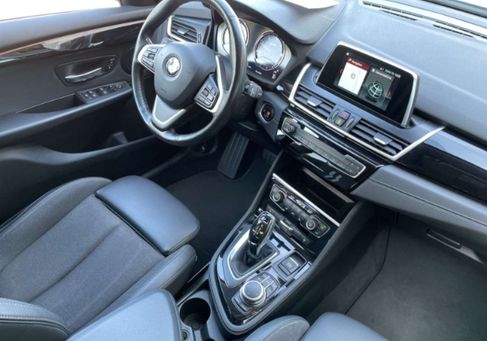 BMW 218, 2019 3