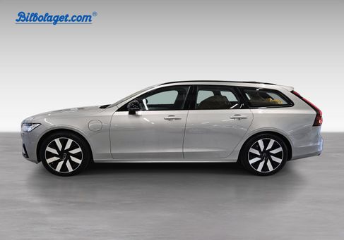 Volvo V90, 2026
