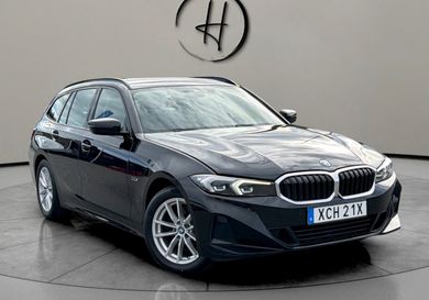 BMW 330, 2023